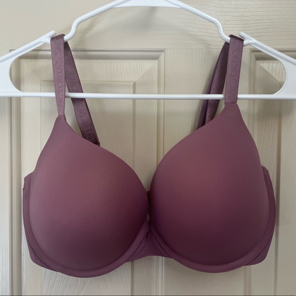 Victoria’s Secret 36DD T-shirt push-up full coverage bra